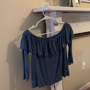 American eagle off the shoulder top